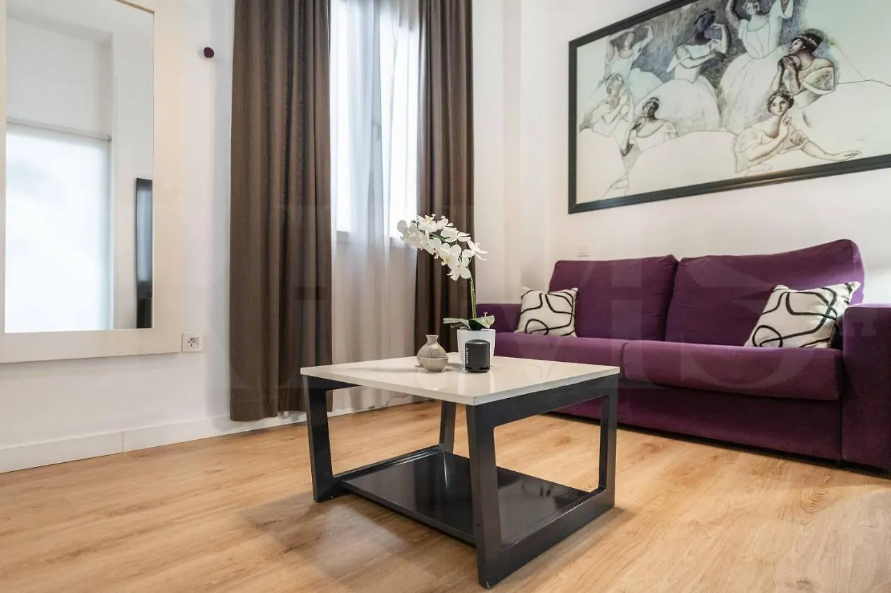 Serene & Central Apartment By Picasso Museum By Rems マラガ スペイン